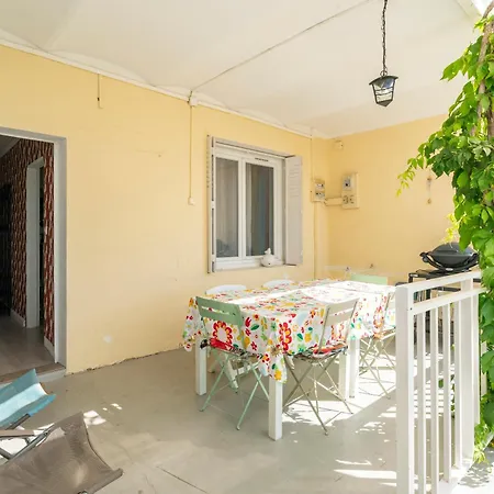 Maison Avec Terrasse
